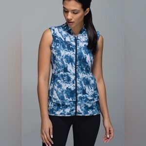 Lululemon Size 4 • Light Speed Blue Lightweight Vented Running Vest Full Zip